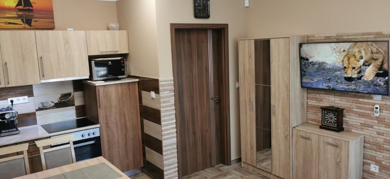 Balaton&Center Wellness Apartman Siófok Exterior foto