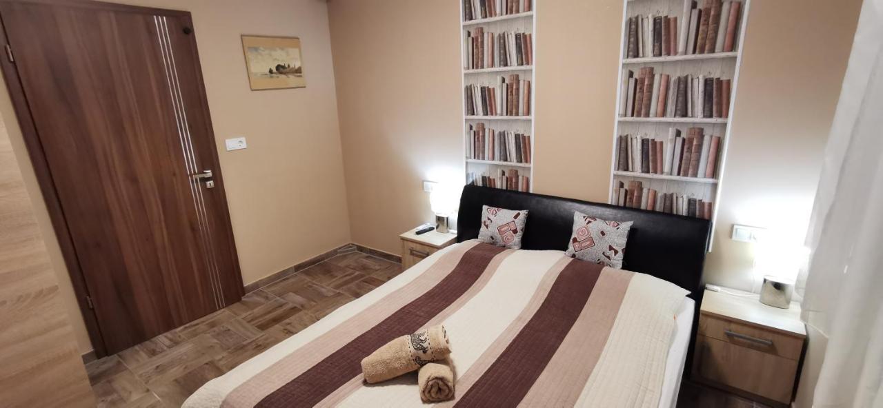 Balaton&Center Wellness Apartman Siófok Exterior foto